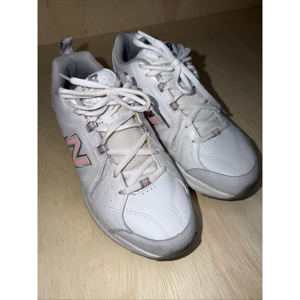 New Balance Women 608v5 Casual Comfort Cross Trainer Sz 9